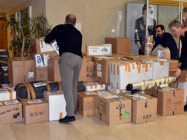 Çorlu Halkı Depremzedeler İçin Seferber Oldu