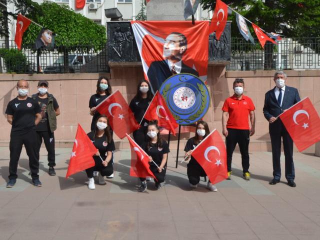 19 Mayıs Atatürk'ü Anma, Gençlik ve Spor Bayramı kutlanıyor