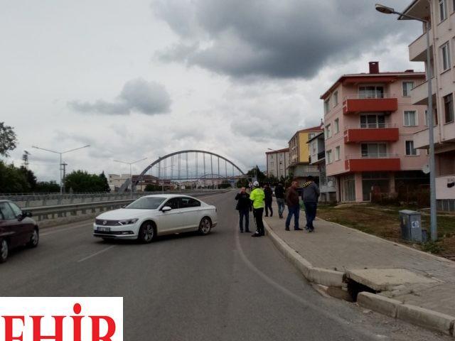 Malkara'da iki otomobilin çarpışması sonucu 8 kişi yaralandı
