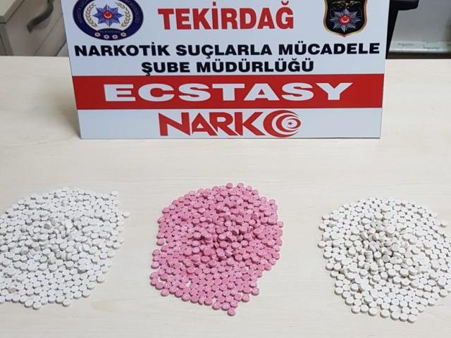 Tekirdağ'da bin 475 uyuşturucu hap ele geçirildi, yakalanan 3 zanlı tutuklandı