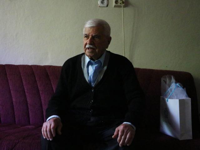 Tekirdağ'da kapı kapı dolaşıp yaşlı ve hastalara bayram sevinci yaşattılar