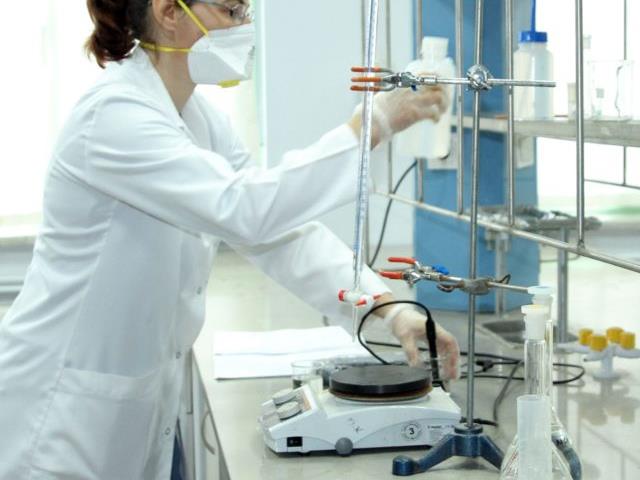 Trakya Üniversitesinde günde 8 ton dezenfektan üretiliyor