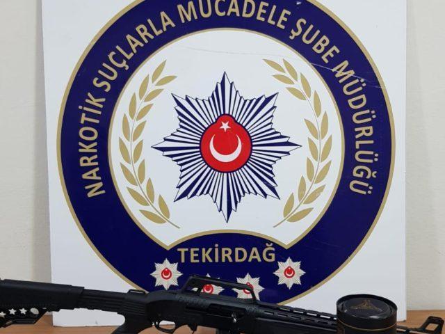Çorlu'da uyuşturucu ve silah ele geçirildi