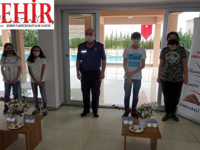 Kırklareli'de en çok kitap okuyanlar tam ve  çeyrek altınlarını aldı