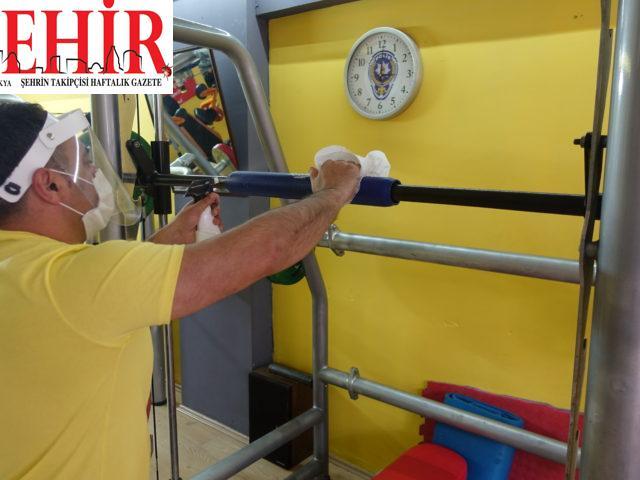 Spor salonları müşterilerini bekliyor