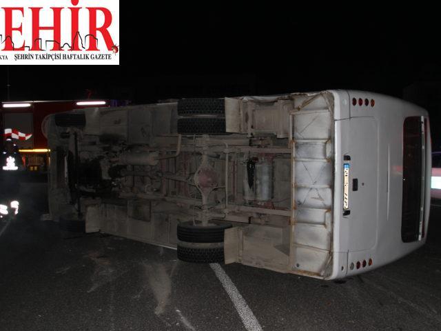 Tekirdağ'da otomobille servis minibüsü çarpıştı: 10 yaralı