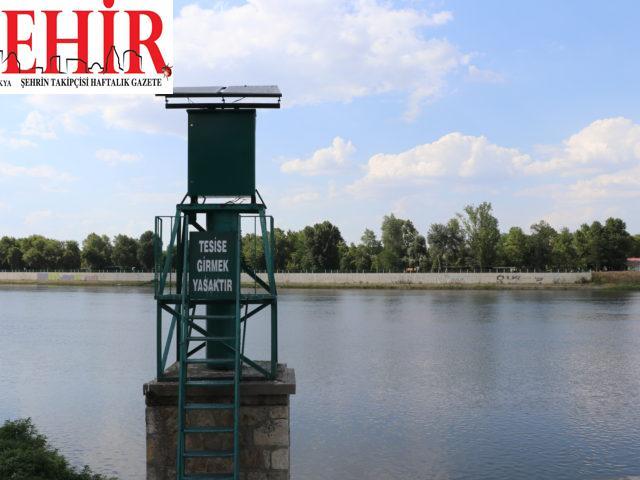 Bulgaristan'da ineklerin telef olduğu iddiası üzerine Meriç Nehri'nden tedbiren numune alındı