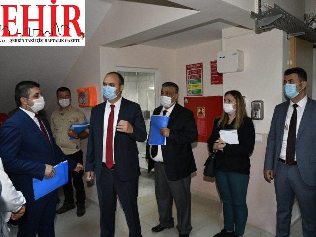 Edirne Valisi Canalp, İl Göç İdaresi Müdürlüğünde incelemede bulundu