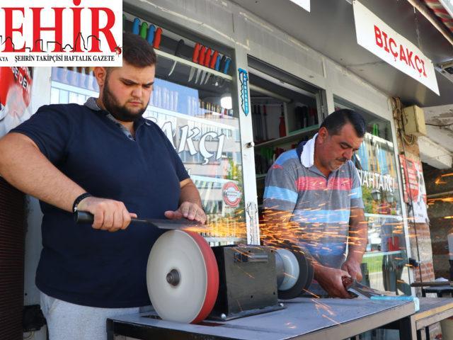 Soyadlarını aldıkları bıçakçılık mesleğini 141 yıldır sürdürüyorlar