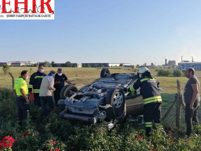 Tekirdağ'da devrilen otomobildeki 3 kişi yaralandı