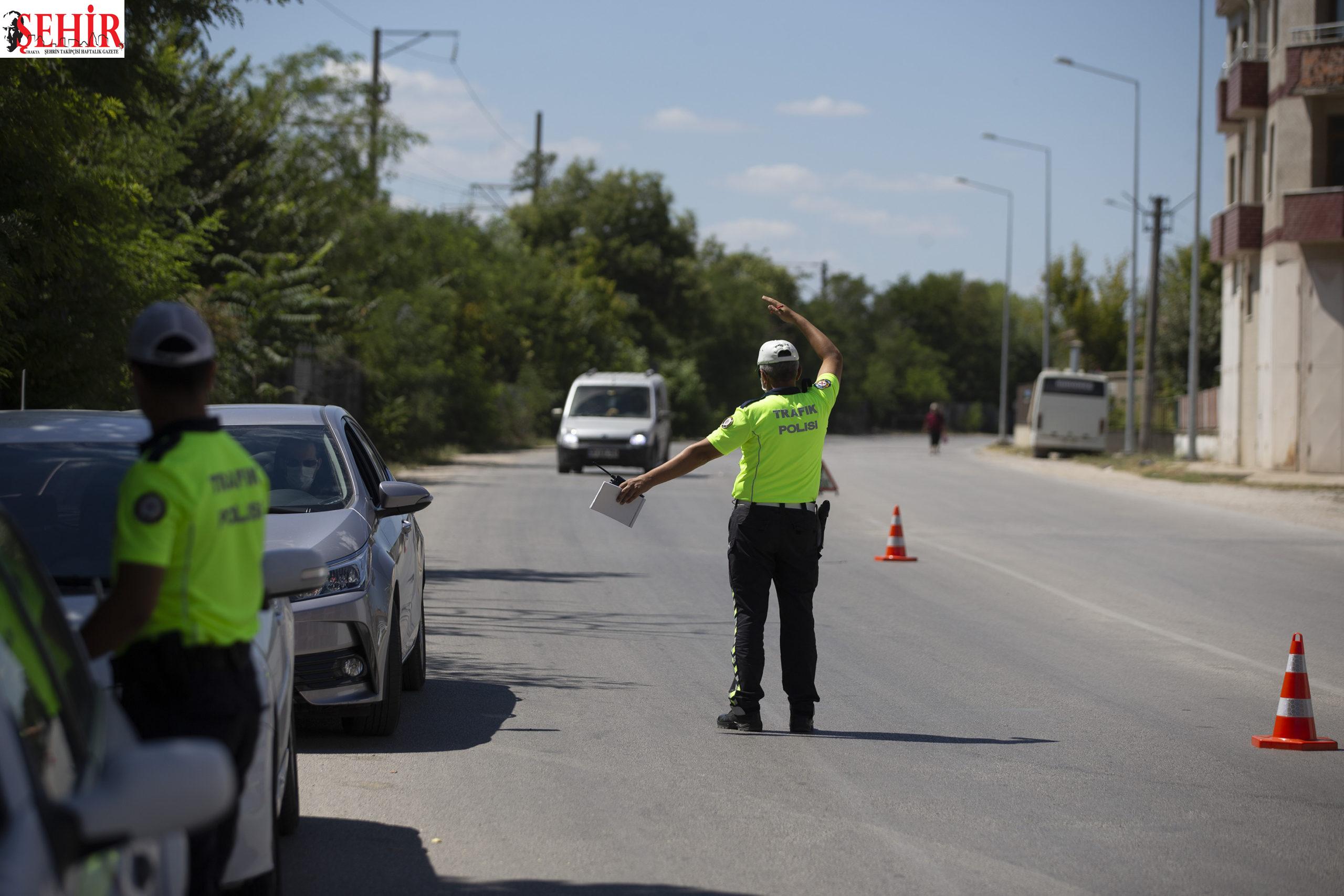 Trafik ekiplerinden “drone” destekli kontrol