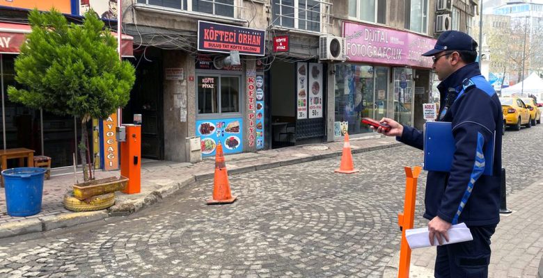 Zabıta Ekiplerinden İlan ve Reklam Vergisi Denetimi