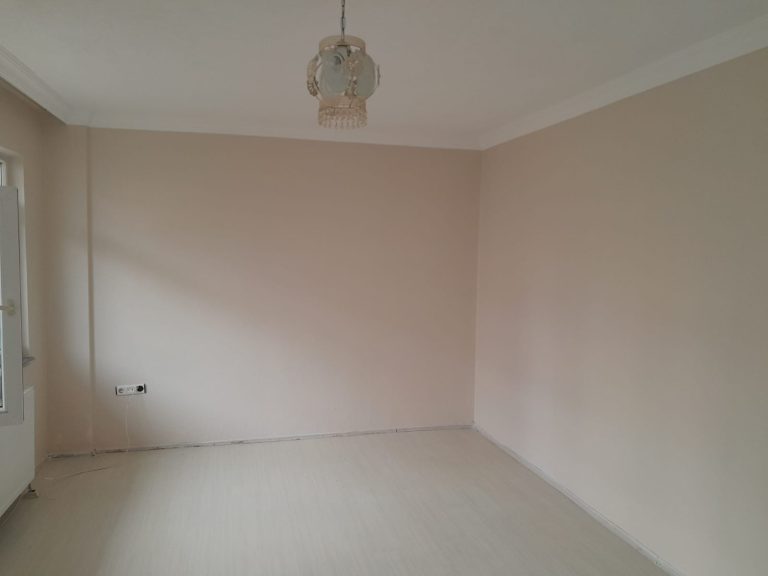 Ergene Belediyesi Afetzede Ailelere Tahsis Edilen Evlerin Bakımını Yapmaya Devam Ediyor