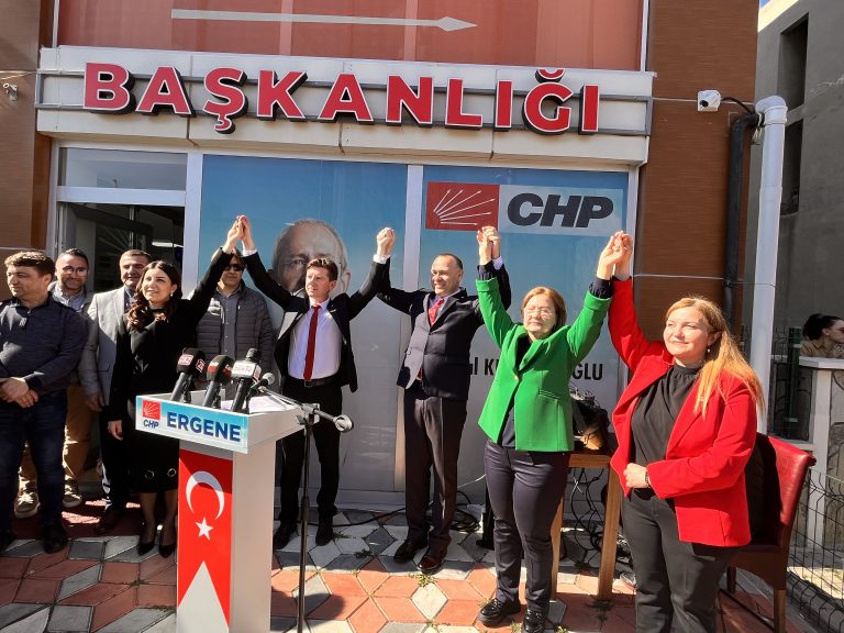 NUH NUHOĞLU ADAY ADAYLIĞINI AÇIKLADI
