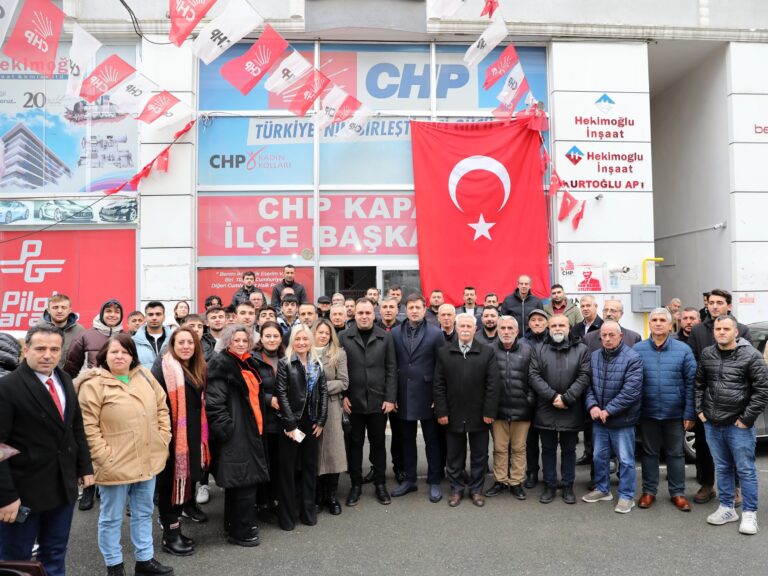 BAŞKAN AKAY’A İLGİ ÇIĞ GİBİ BÜYÜYOR