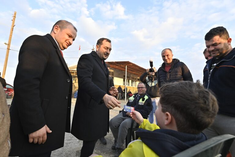 CUMHUR İTTİFAKI TEKİRDAĞ BÜYÜKŞEHİR BELEDİYE BAŞKAN ADAYI CÜNEYT YÜKSEL ŞARKÖY, MÜREFTE, HOŞKÖY VE ERİKLİCEDE BÜYÜKŞEHİR  BELEDİYE BAŞKANI GİBİ KARŞILANDI.