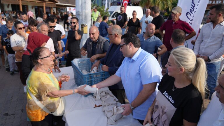 4000 Bin Balık Ekmek İkramı yapıldı