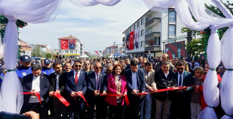 ERGENE’DE CUMHURİYET MAHALLESİ HALK PAZARI AÇILIŞ PROGRAMI DÜZENLENDİ
