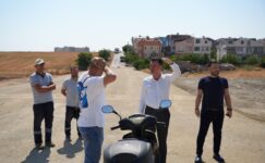 Başkan Sarıkurt, Zafer Mahallesi’ndeki Yol Çalışmalarını Yerinde İnceledi