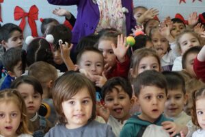 ÇOCUKLARIMIZIN SAĞLIĞI, GELECEĞİMİZİN EN BÜYÜK GÜVENCESİDİR