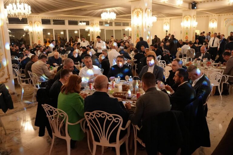 Hemşehri Dernekleri Platformu İftar Sofrasında Buluştu