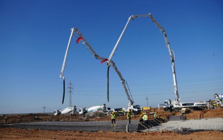 CANDAN BAŞKAN SÖZÜNÜ TUTTU: MODERN HAL ÇORLU’DA YÜKSELİYOR