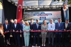 TARIM ARTIK TEKNOLOJİYLE BİRLİKTE HIZLA DEĞİŞİYOR VE GELİŞİYOR