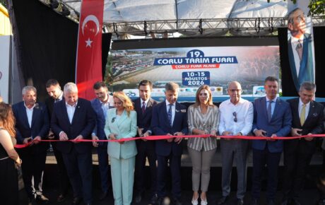 TARIM ARTIK TEKNOLOJİYLE BİRLİKTE HIZLA DEĞİŞİYOR VE GELİŞİYOR